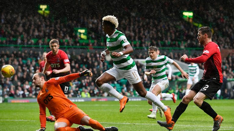 Scott Sinclair went close but Celtic could not find a way past Kilmarnock