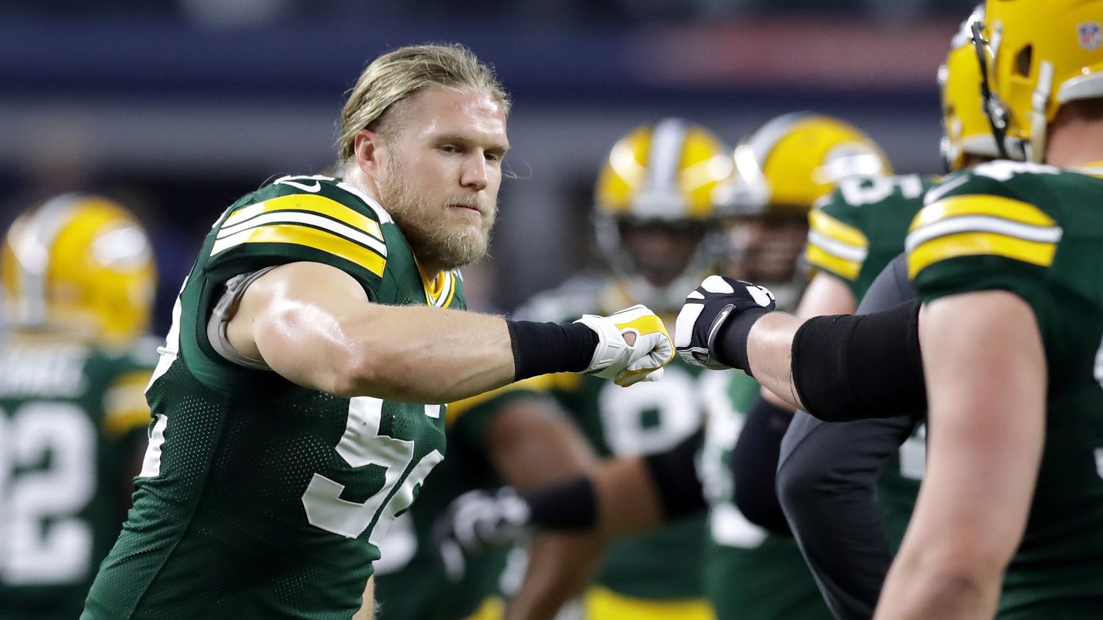 Green Bay Packers Clay Mathews takes line drive to face