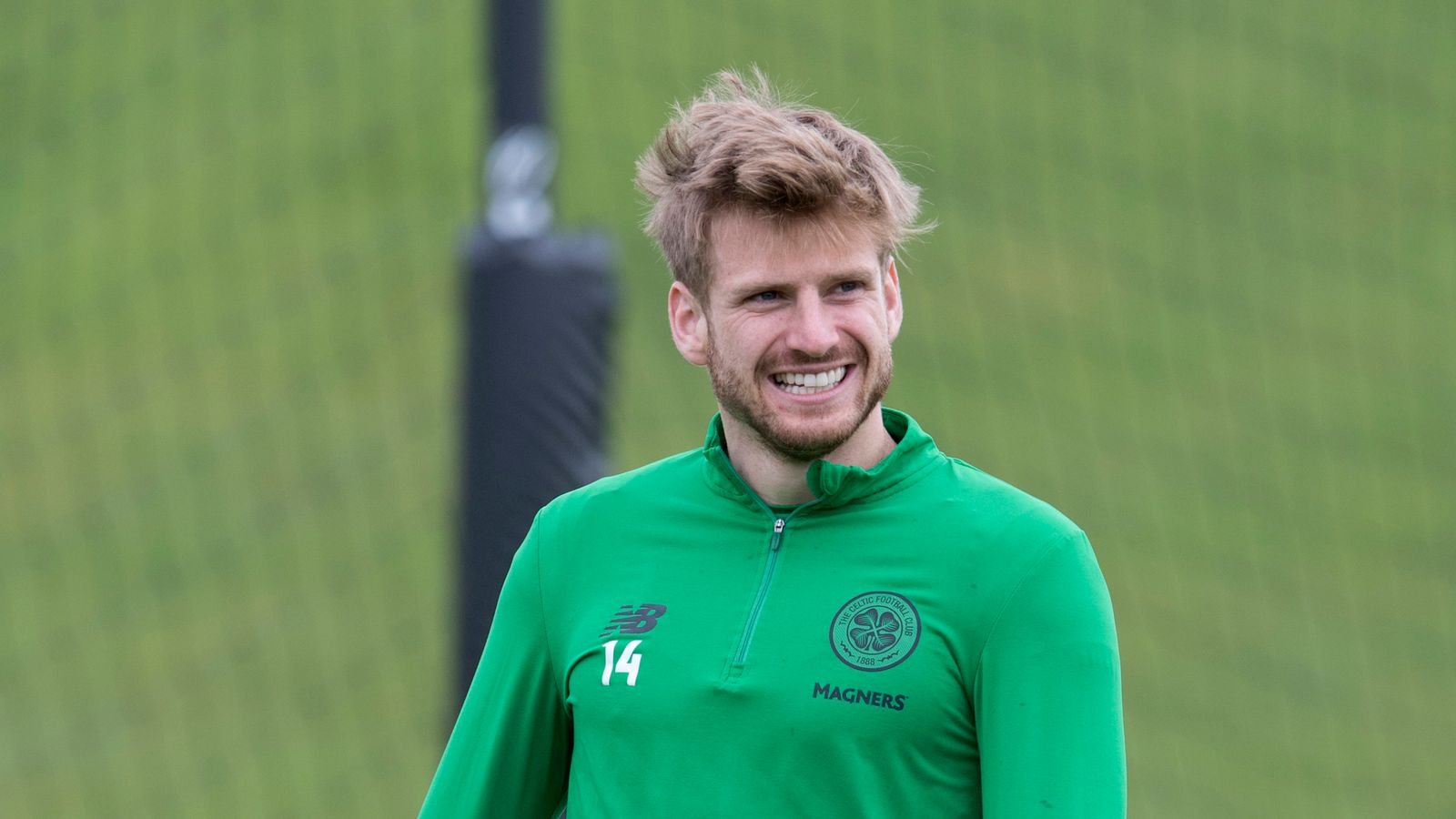 Stuart Armstrong close to completing Southampton move from ...