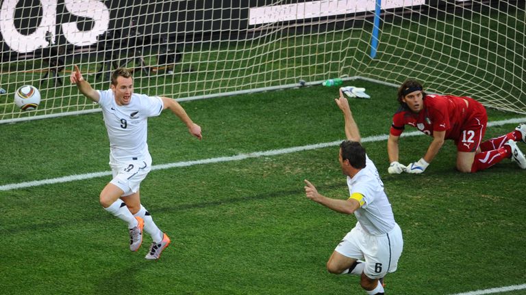 Shane Smeltz scores for New Zealand against Italy in 2010