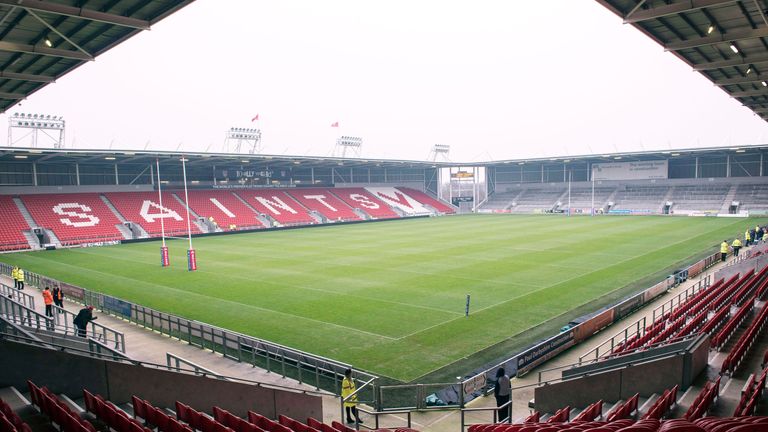The St Helens man would love to fight at the home of his local rugby league team