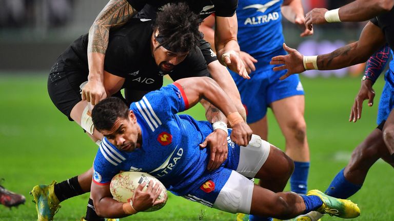 Wesley Fofana scores for France