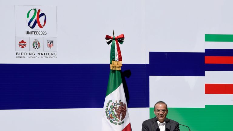 The majority of fans from the US, Mexico and Canada want FIFA to consider previous racist abuse when awarding tournaments