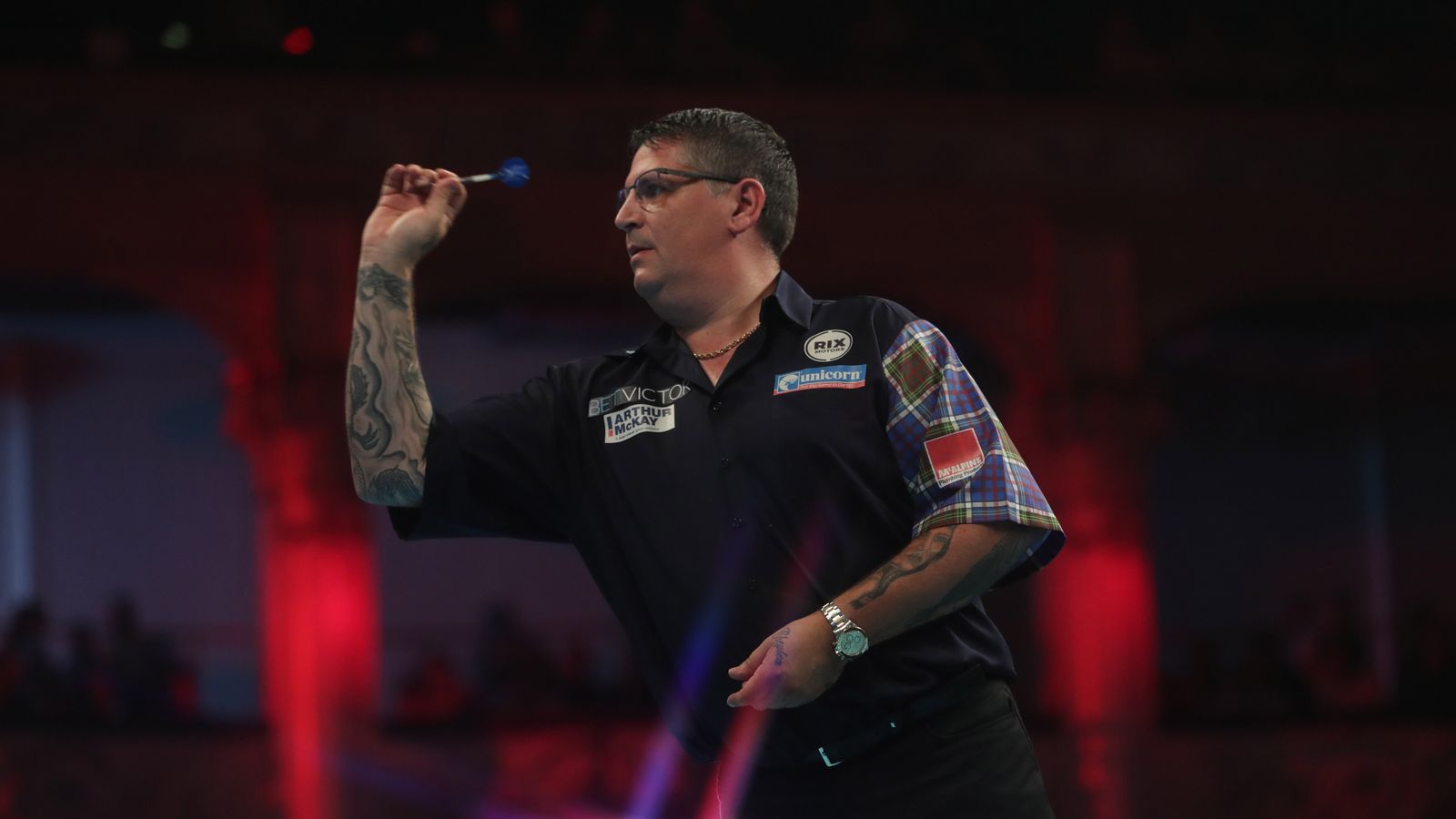 Gary Anderson begins US Darts Masters defence against Elliot Milk