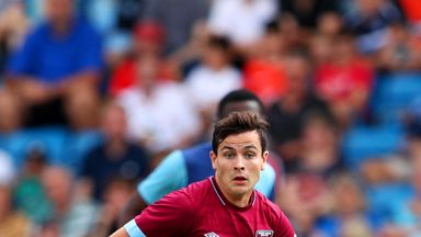 Image of Josh Cullen has impressed Manuel Pellegrini during pre-season