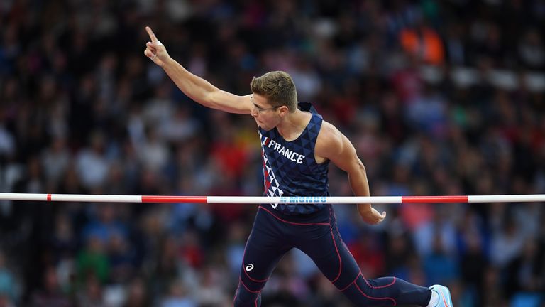Axel Chapelle's pole vault battle will be one to watch