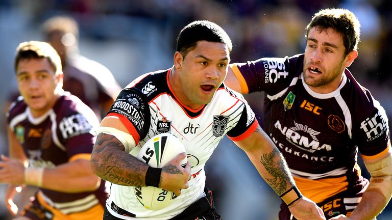 Isaac Luke on the attack for the Warriors