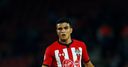 Celtic sign Saints' Elyounoussi on loan