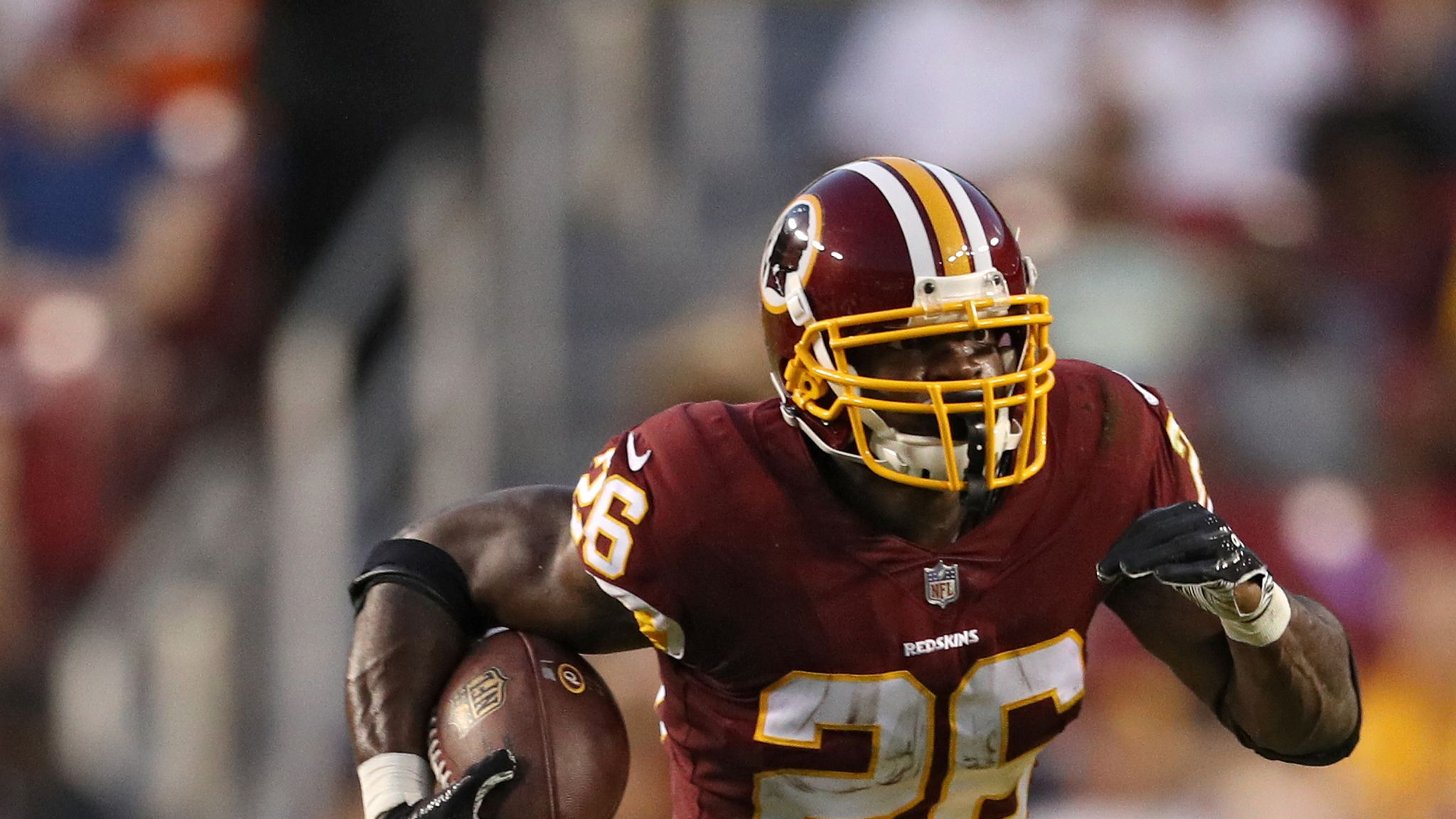 Adrian Peterson impresses in Redskins debut vs. Broncos