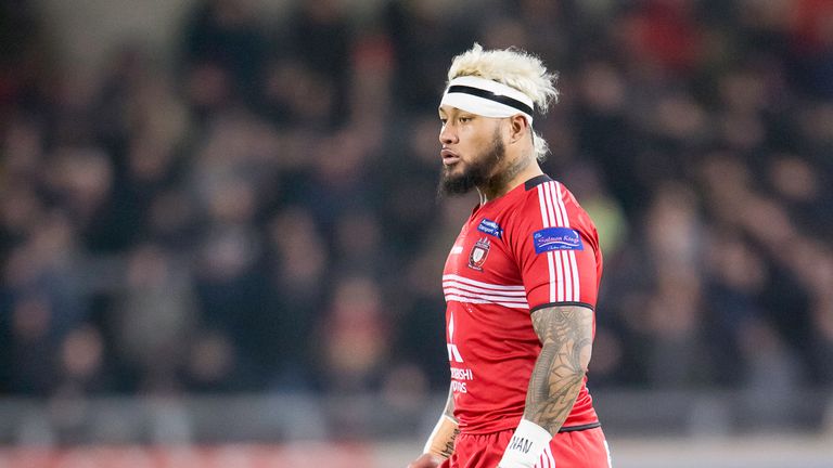 Junior Sa'u scored twice as Salford saw off Widnes at home in the Qualifiers