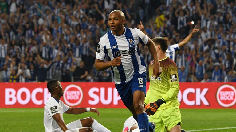 skysports-yacine-brahimi-porto_4381191.j