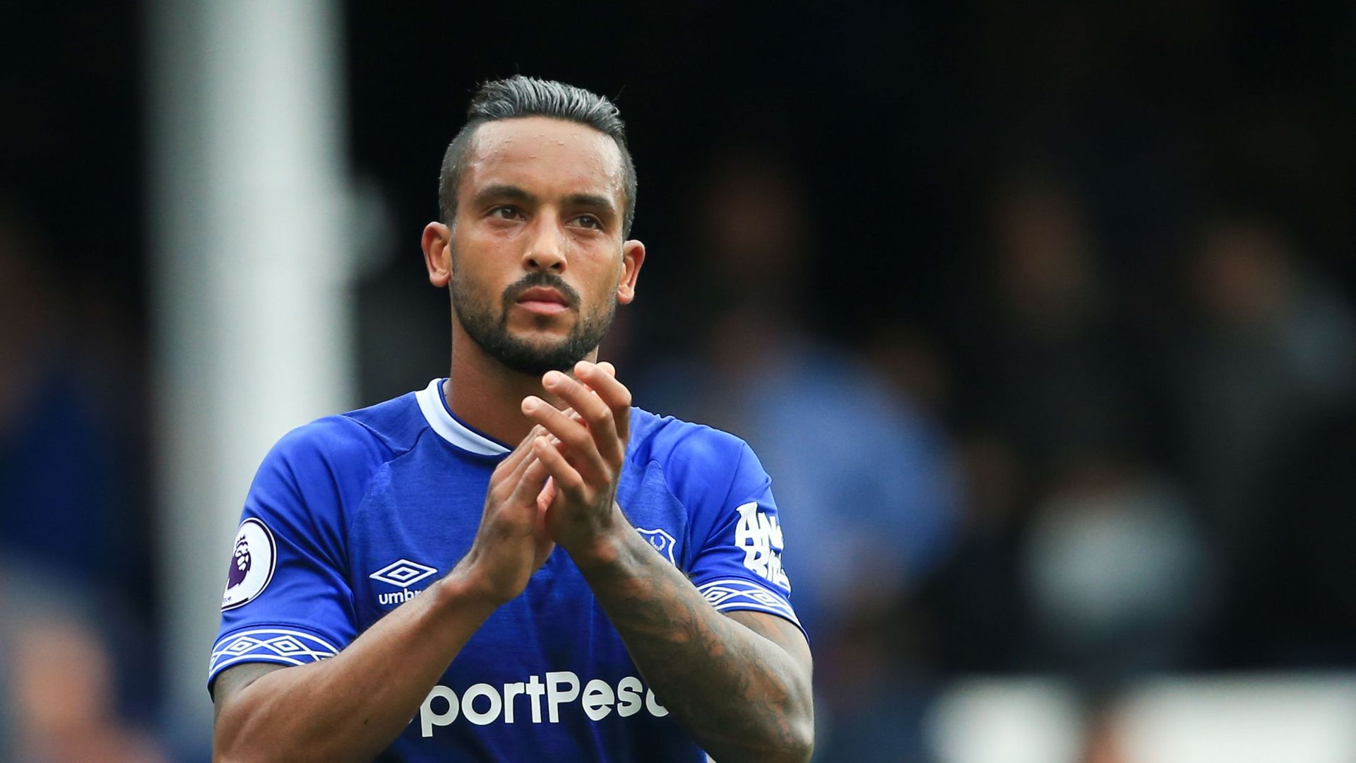 Walcott to miss PL restart after surgery