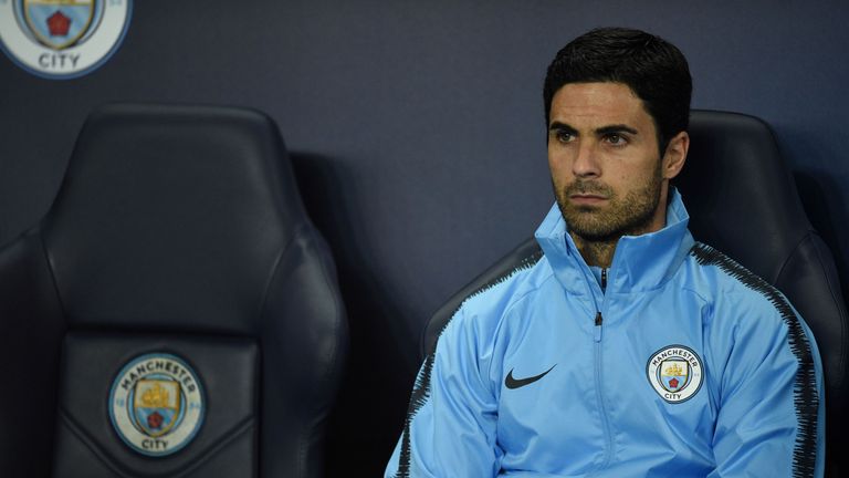 Este es el primer papel de Arteta como entrenador, después de retirarse en 2016