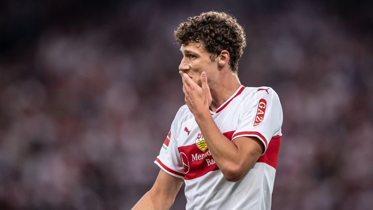 Benjamin Pavard remains with Stuttgart after winning the World Cup with France