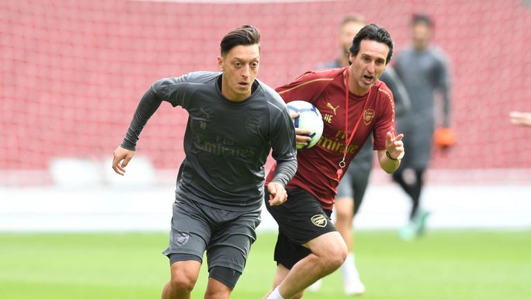 Image result for OZIL AND UNAI EMERY