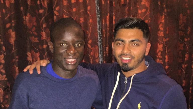N'Golo Kante spends evening with fans after missing train ...