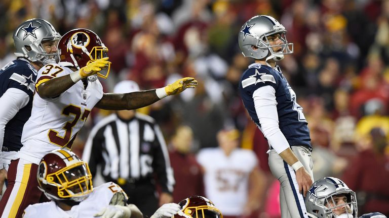 Brett Maher misses game-tying field goal attempt for the Cowboys