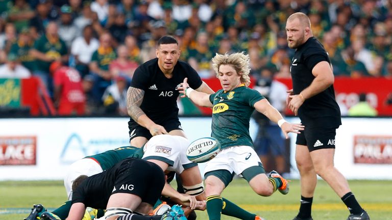 Faf De Klerk clears for South Africa