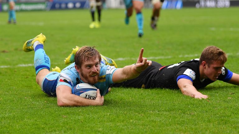Gareth Steenson celebrates his try for Exeter Chiefs