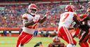 Hunt signs for Browns