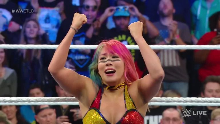 Asuka won a battle royal to secure her place in the SmackDown women’s title match against Becky Lynch and Charlotte Flair at TLC