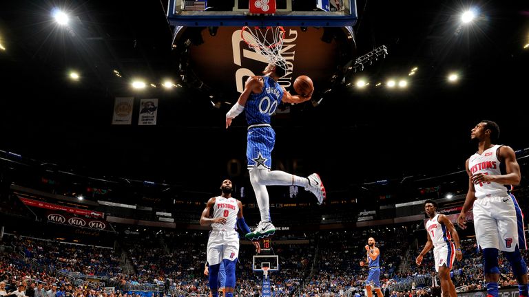 Aaron Gordon emulated NBA legend Karl Malone with a 'Mailman' dunk off an alley-oop pass