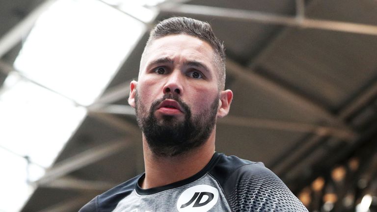 Tony Bellew challenges Oleksandr Usyk for all the world cruiserweight belts on Saturday