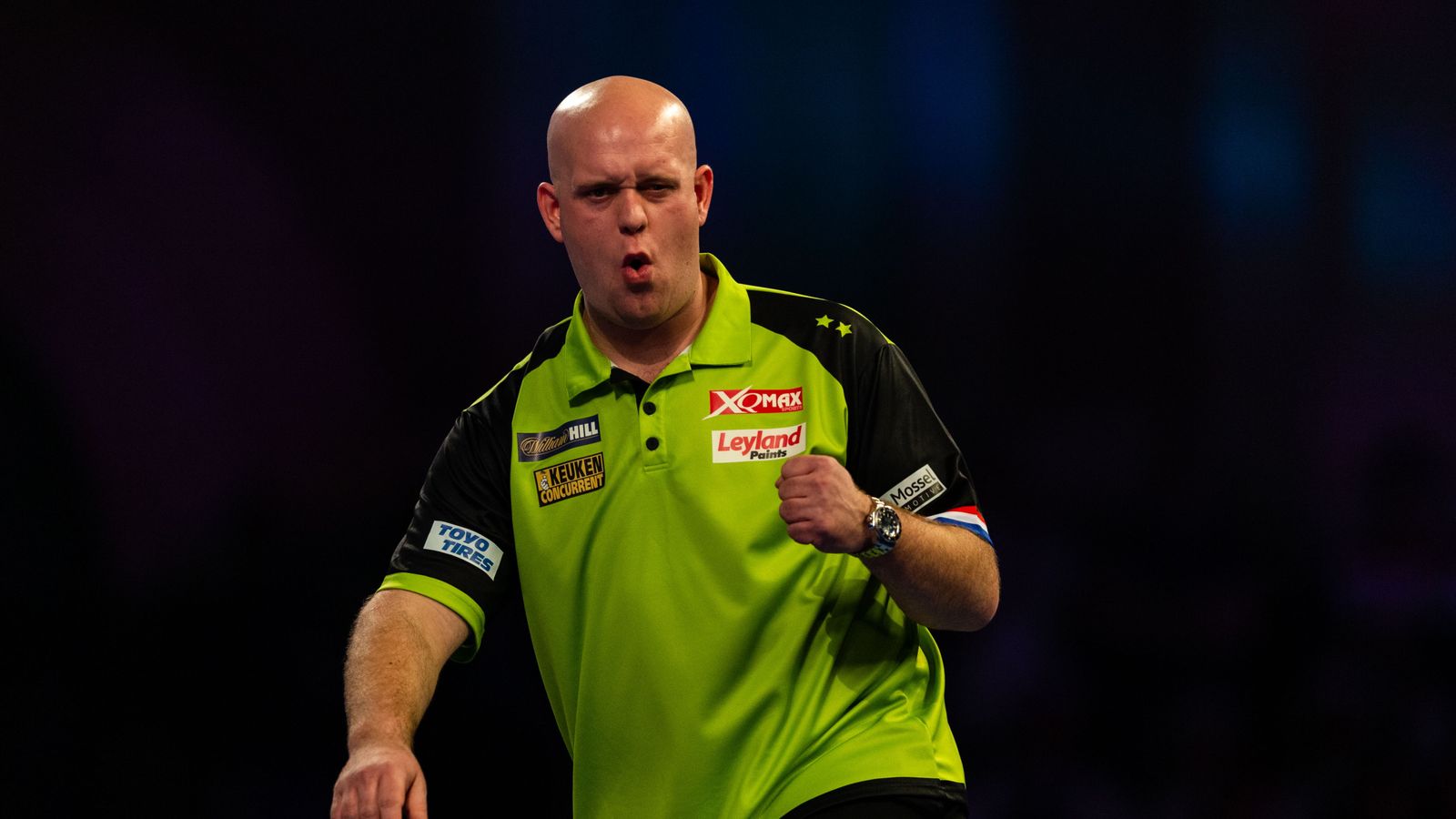 Michael van Gerwen sinks the big fish at the World Darts Championship ...