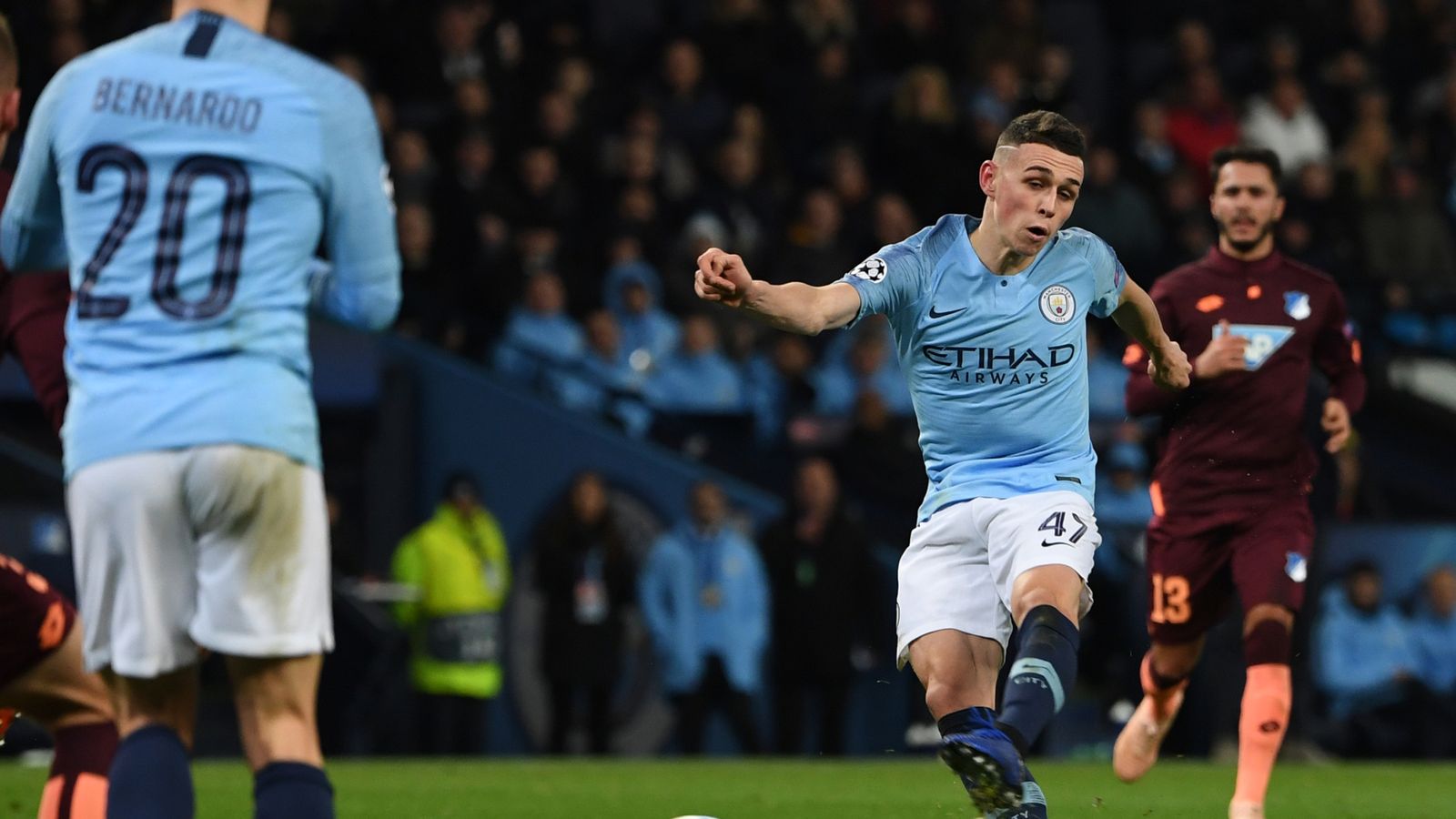 Pep Guardiola hails "incredible" Phil Foden and feels he ...