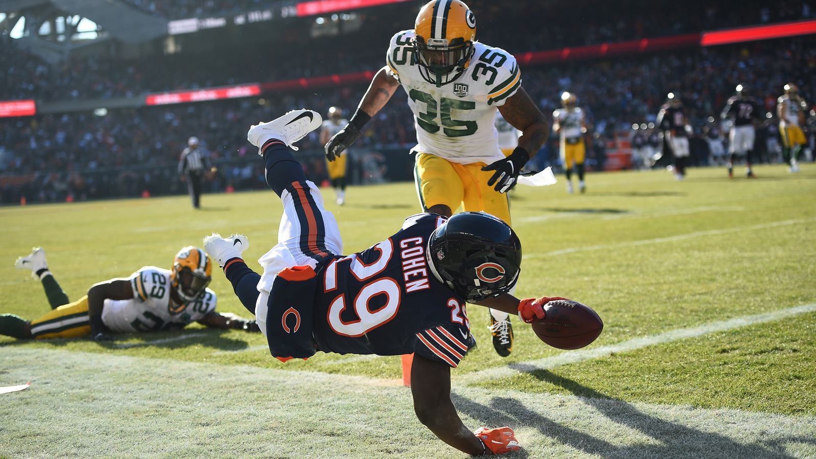 Chicago Bears: Tarik Cohen's quiet season reflective of stumbling