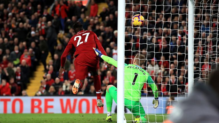 Divock Origi aprovechó el error de Jordan Pickford para ganar el derby de Merseyside de la temporada pasada en Anfield