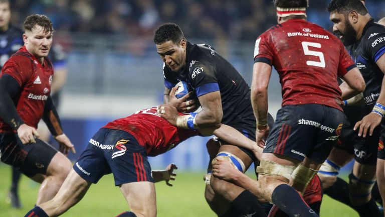 Castres' Mathieu Babillot runs at the Munster defence