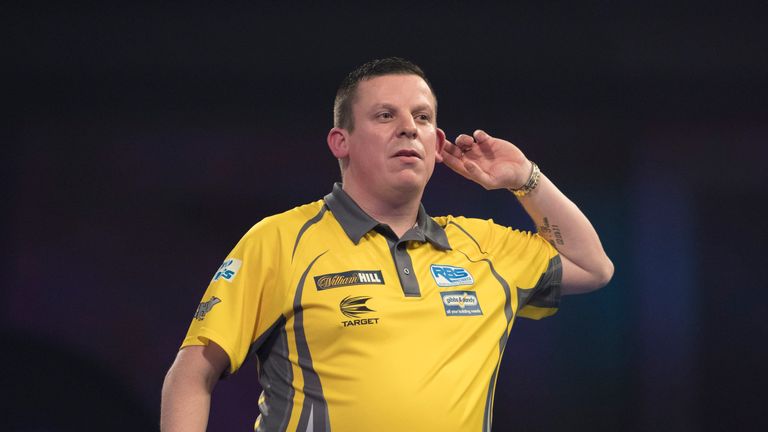 Chisnall is on a winning streak at Ally Pally. Will he end Anderson's run?