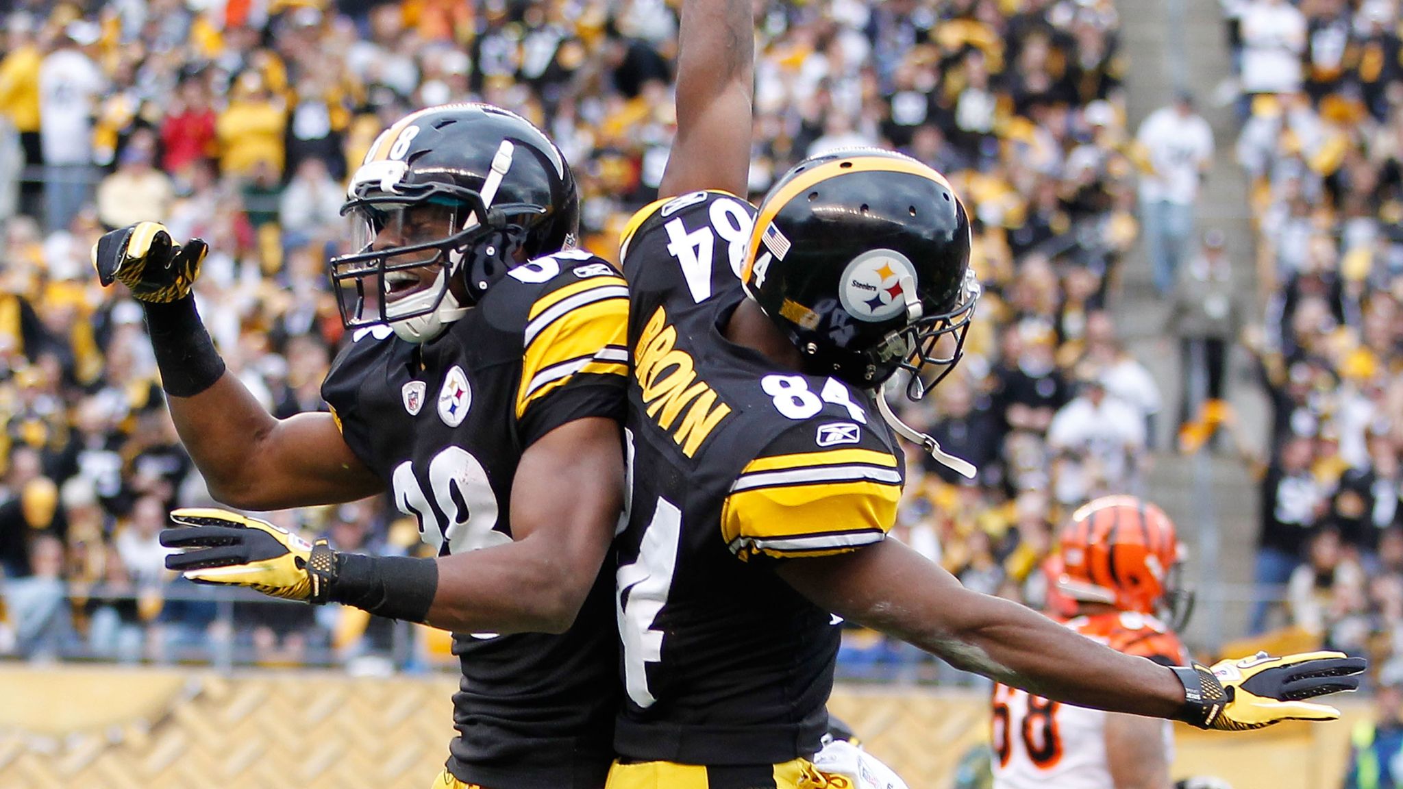 Former Pittsburgh Steelers CB Names Antonio Brown as Best Ever - Sports  Illustrated Pittsburgh Steelers News, Analysis and More