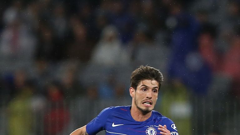 Chelsea midfielder Lucas Piazon excited moving to Chievo