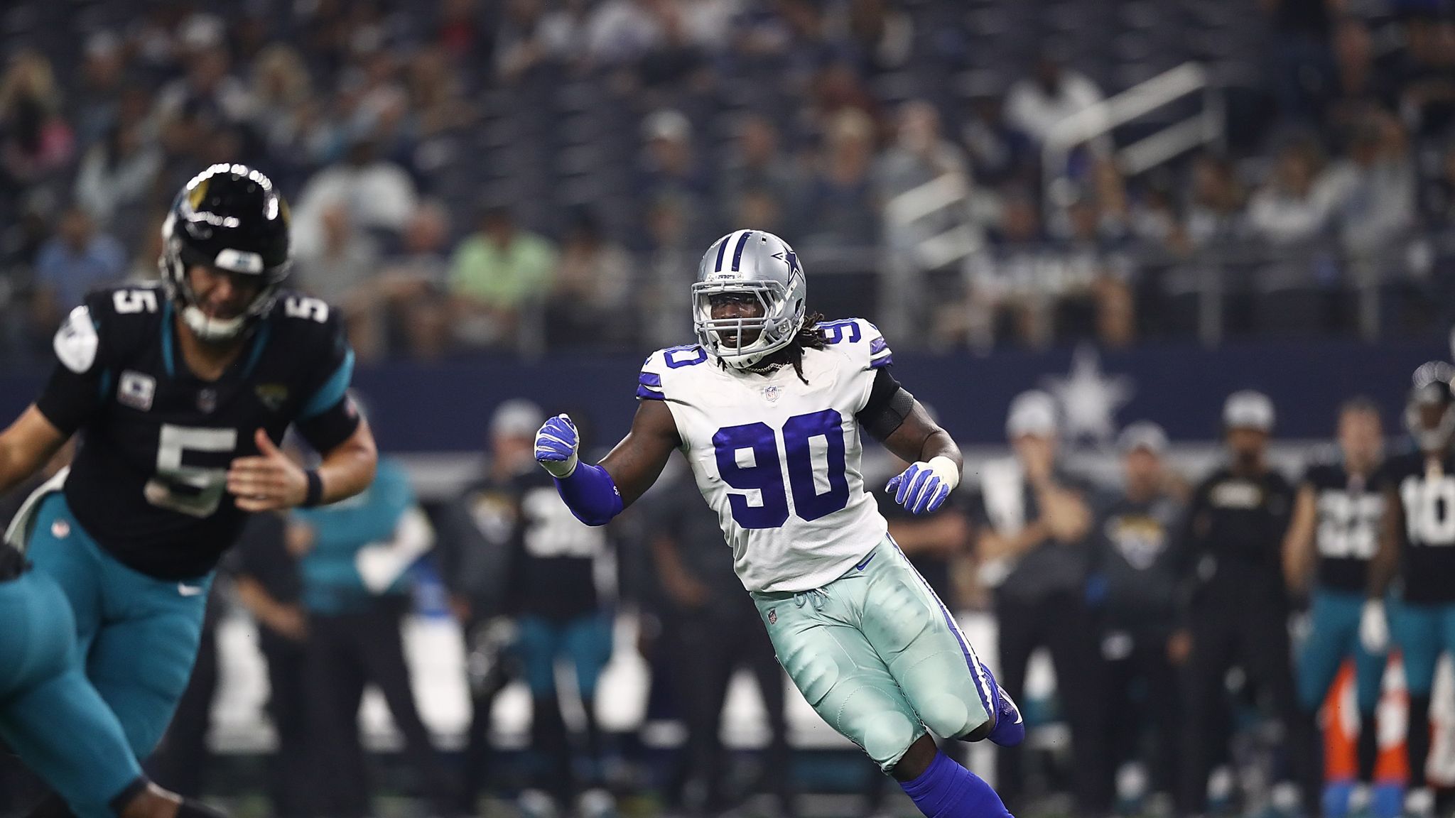 Dallas Cowboys' DeMarcus Lawrence to undergo labrum surgery