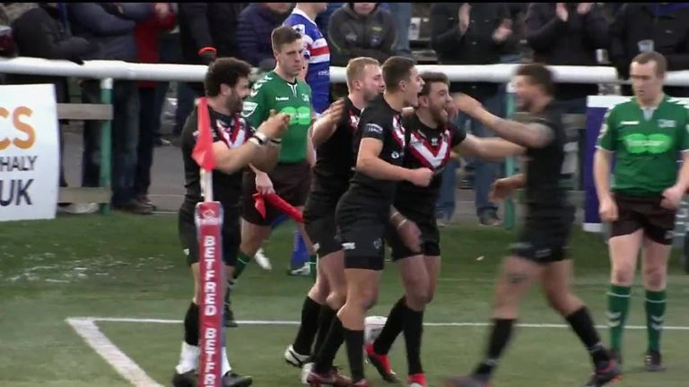 Highlights of London Broncos' impressive 42-24 win over Wakefield Trinity to mark their return to the Betfred Super League.