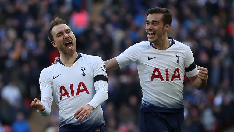 Christian Eriksen celebrates victory against Leicester "itemprop =" image