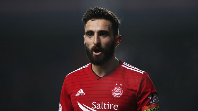 Graeme Shinnie is joining Derby Shinnie on a three-year deal