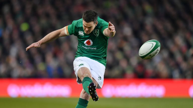 Johnny Sexton kicked two penalties and two conversions, but struggled in general play alongside half-back partner Conor Murray