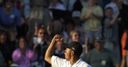 Sawgrass challenge: Tiger's putt at 17