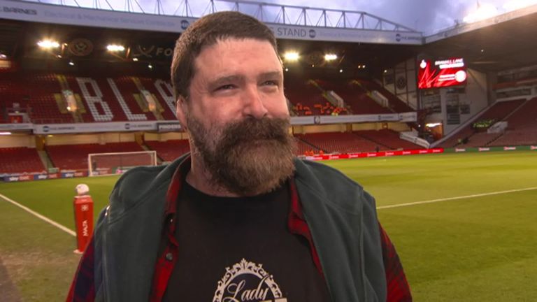 WWE legend Mick Foley reveals what advice he gave to Becky Lynch before she became the hottest superstar in WWE