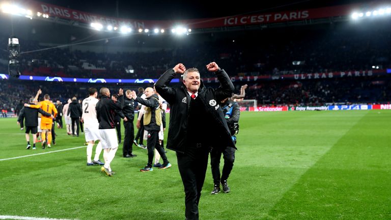 Ole Gunnar Solskjaer celebrates at the Parc des Princes