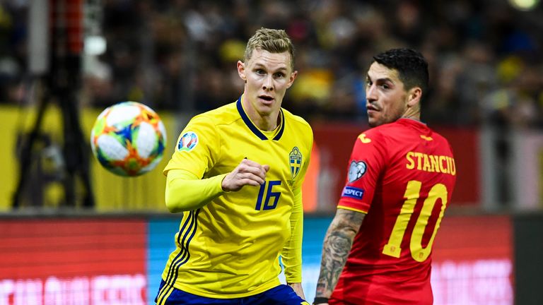 Sweden wins European qualifying by beating Romania in Stockholm