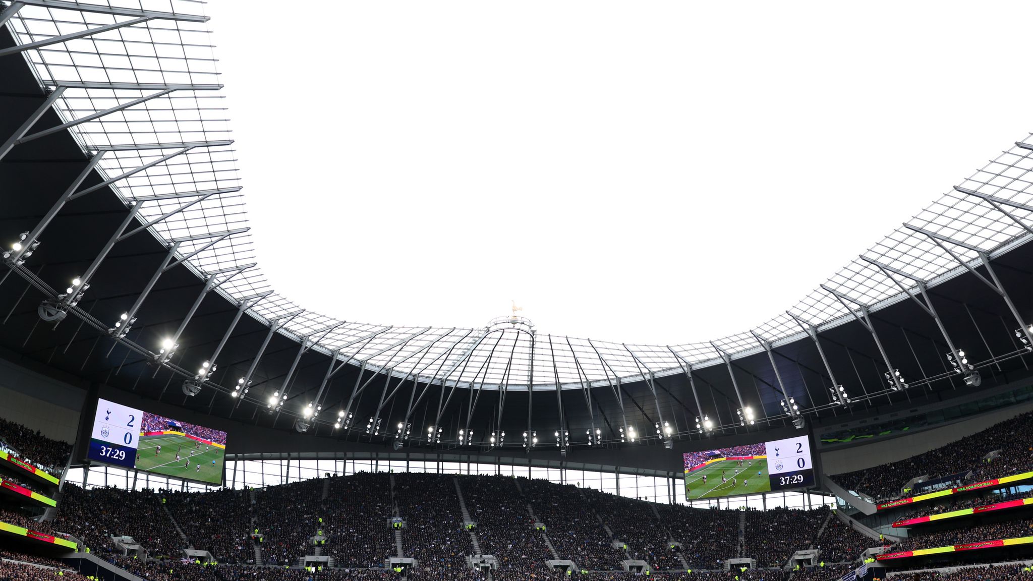 New Tottenham Hotspur Stadium dazzles for its first NFL game as Oakland  Raiders snatch win - Mirror Online