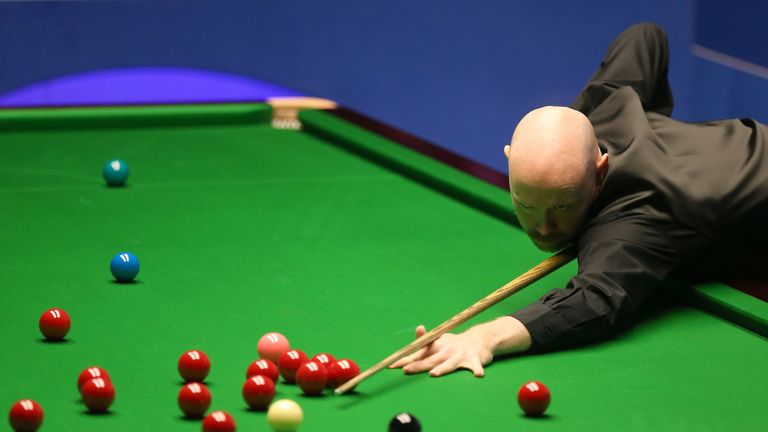 Wilson trailed 5-4 overnight and then 7-5, but then won four successive frames to go 9-7 ahead