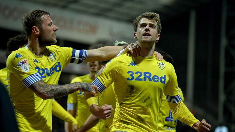 Patrick Bamford scored both goals as Leeds beat Preston to go second