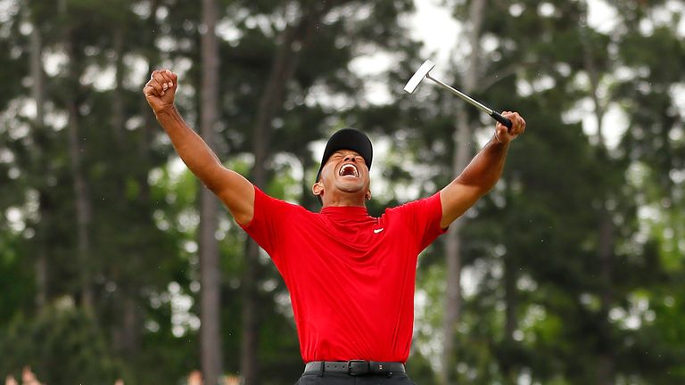 Woods made three birdies in four holes on the back nine to open up a two-shot lead