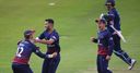 Lancs hold off Harris to reach semis