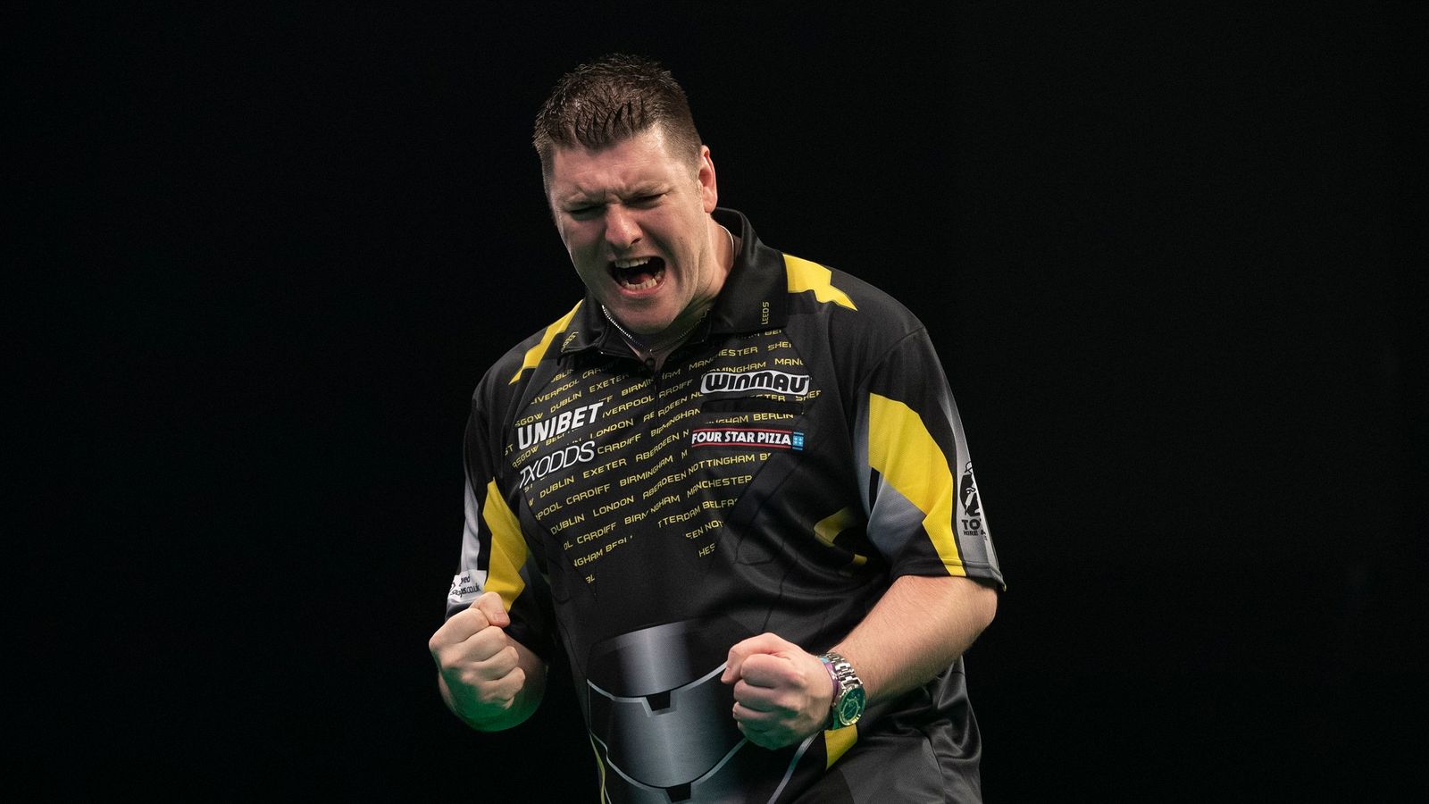 Daryl Gurney and James Wade reach Premier League Darts Play-Offs ...